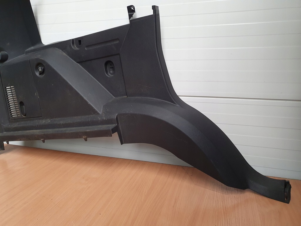 фото №10, Обшивка обивка багажника dodge nitro 08-