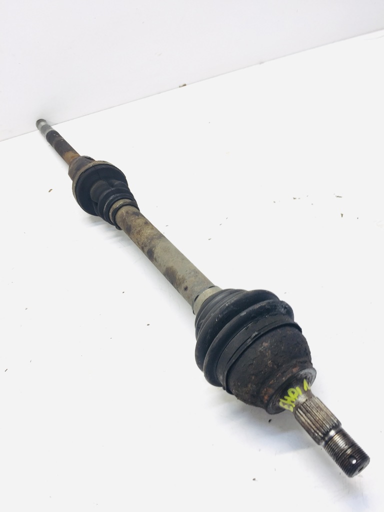 фото №1, Приводной вал правая citroen c4 ii b7 1,6 ehdi