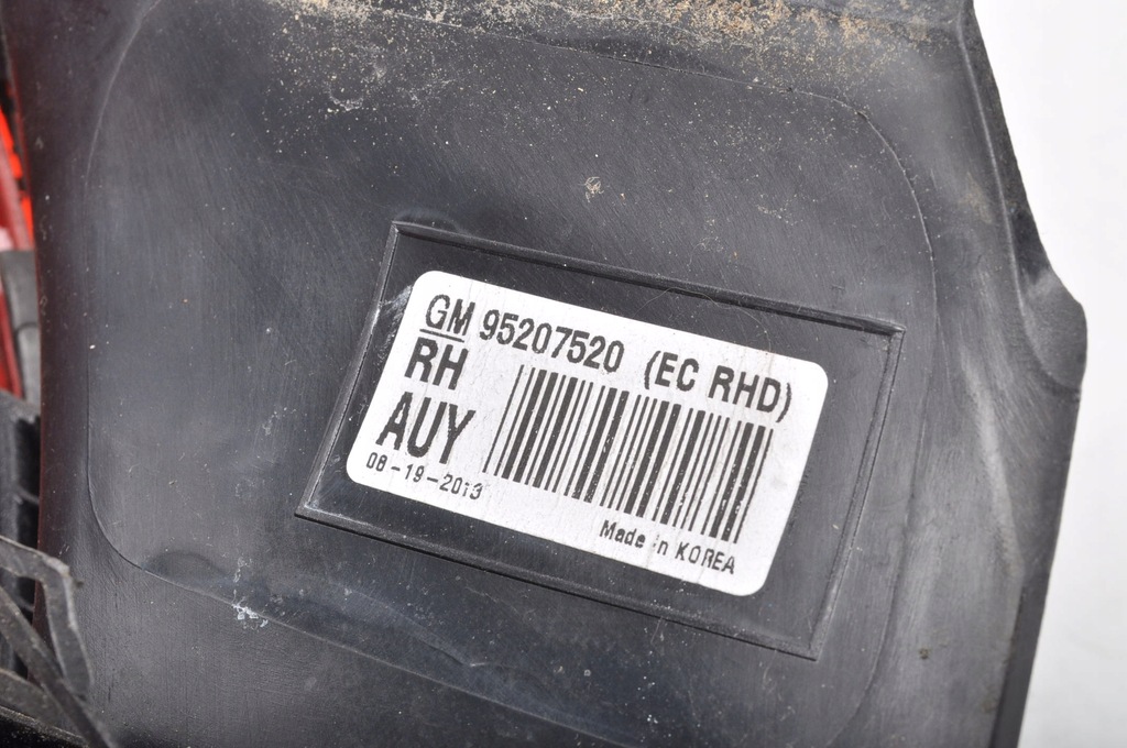 фото №9, Chevrolet trax лампа права задня правий задня uk 95207520 suv