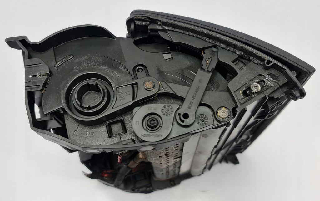 фото №8, Дисплей mercedes w204 a2046801231