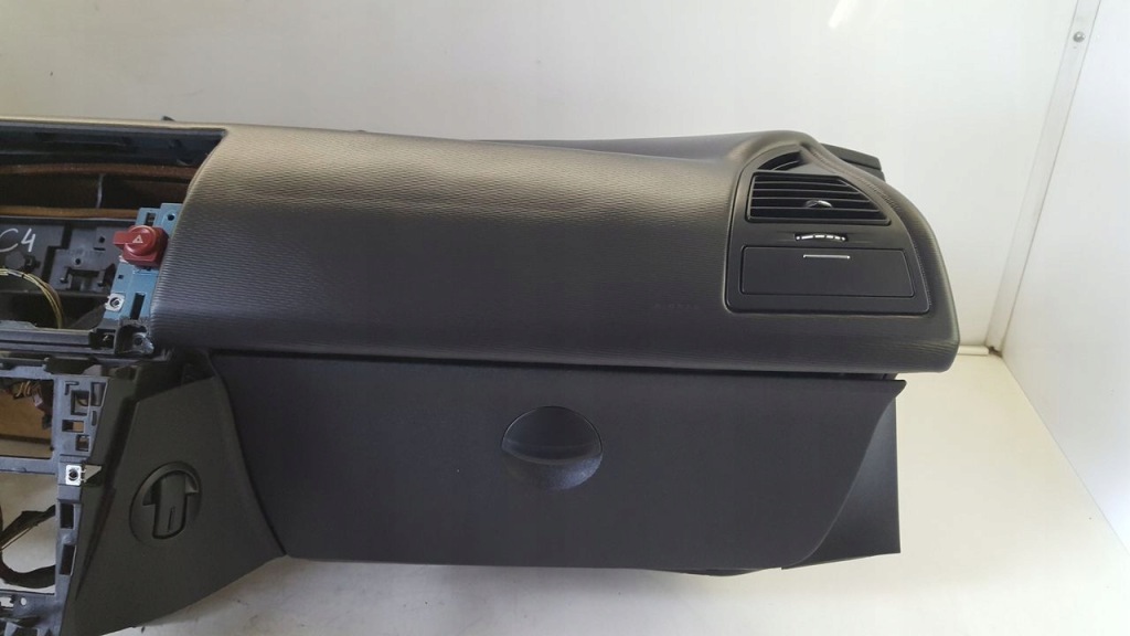 фото №8, Панель приладів консоль ремені citroen c4 1,6 vti