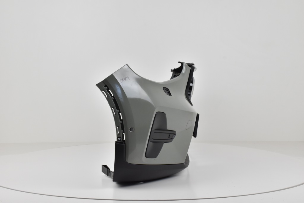 Volvo xc40 ii 2023- lift бампер передний 6xpdc Киев