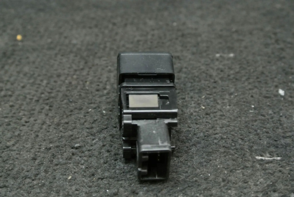 фото №1, Nissan micra 2015 інше перемикачі i кнопки