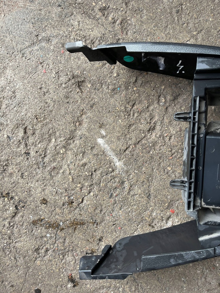 фото №10, 4 bmw x1 e84 підлокітник тунель середній