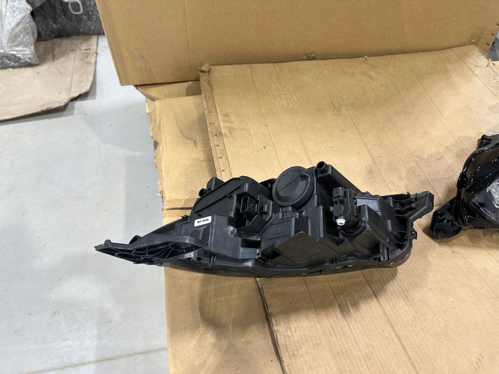 Peugeot 208 2 2008 2 фары перед eco led технология оригинал в Украине