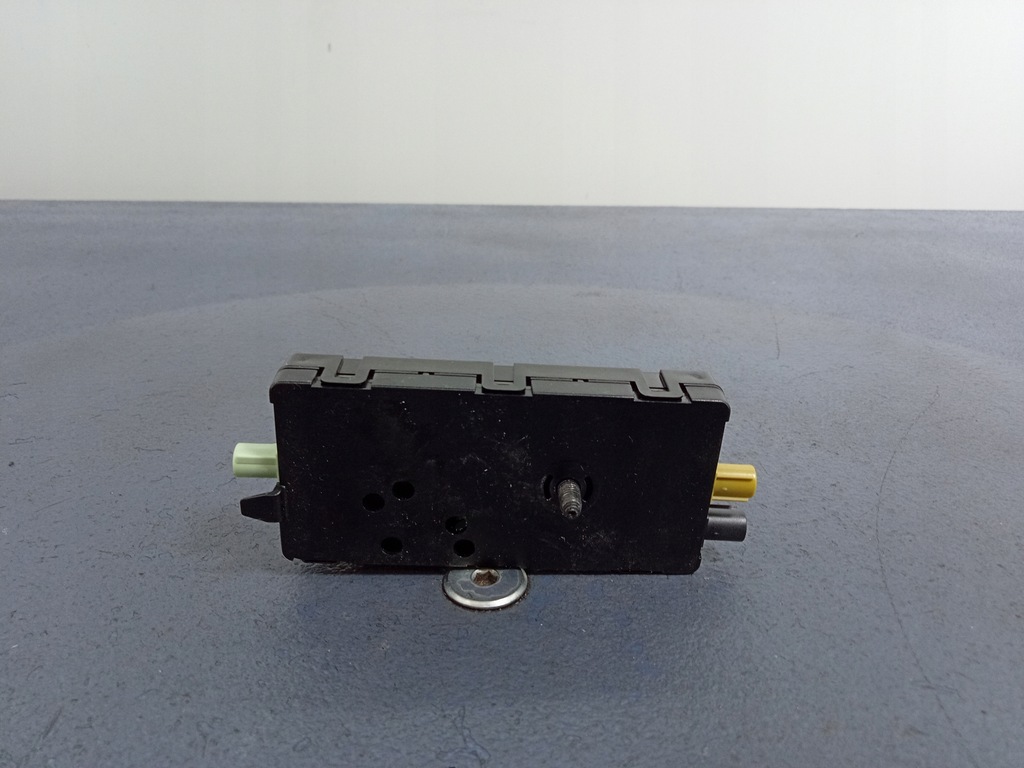 фото №4, Bmw 7 g11 g12 lci усилитель диверсити 8735982