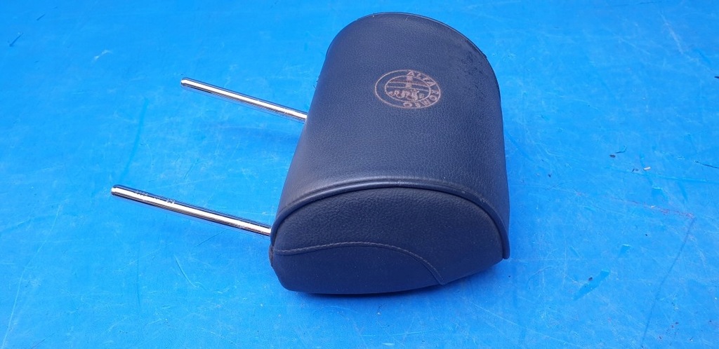 фото №11, 1x подголовник перед передний alfa romeo 159