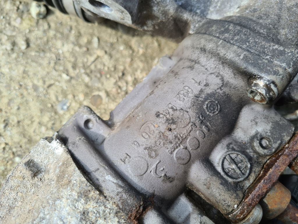 Audi q5 8r0 трансмісія рейка рульова 8r2422065d Оригінал