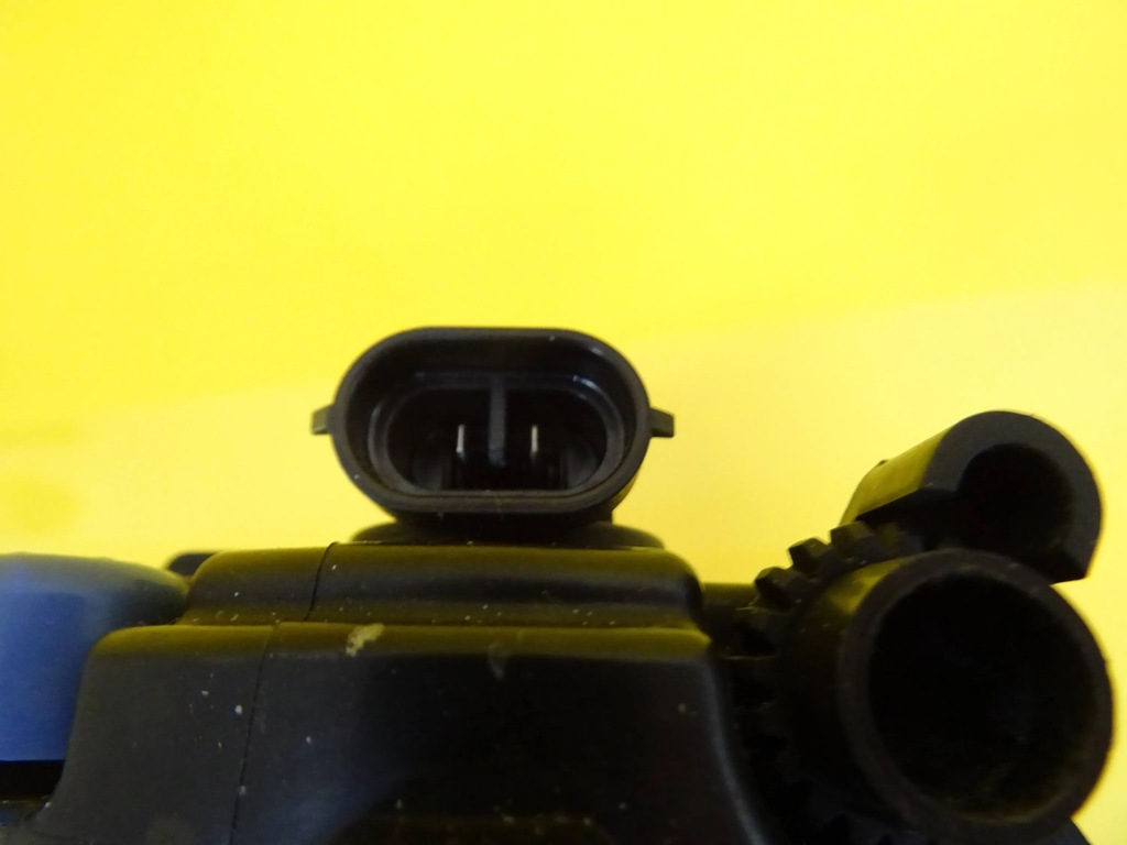 фото №6, Протитуманна фара лівий перед renault clio iii 8200002469 nr146