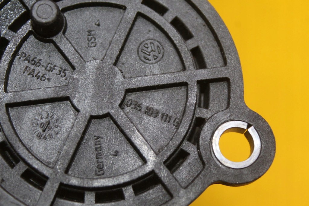 фото №7, Заглушка вала распределительного вала vw golf vi 036103111g