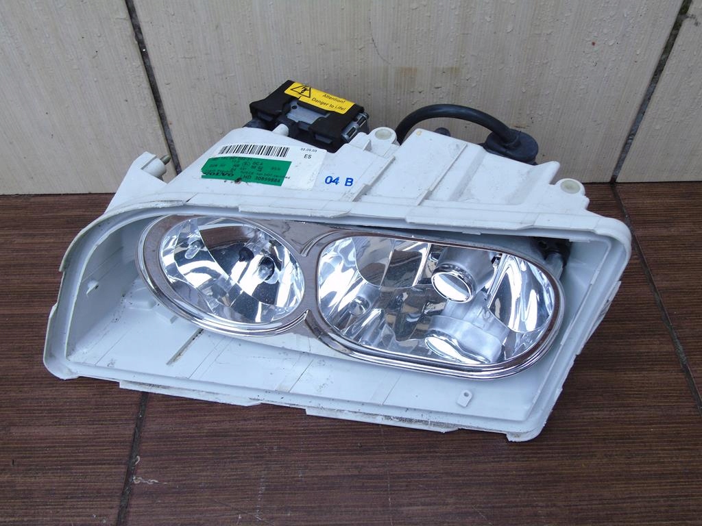 фото №7, Volvo s40 лампа ліва ксенон