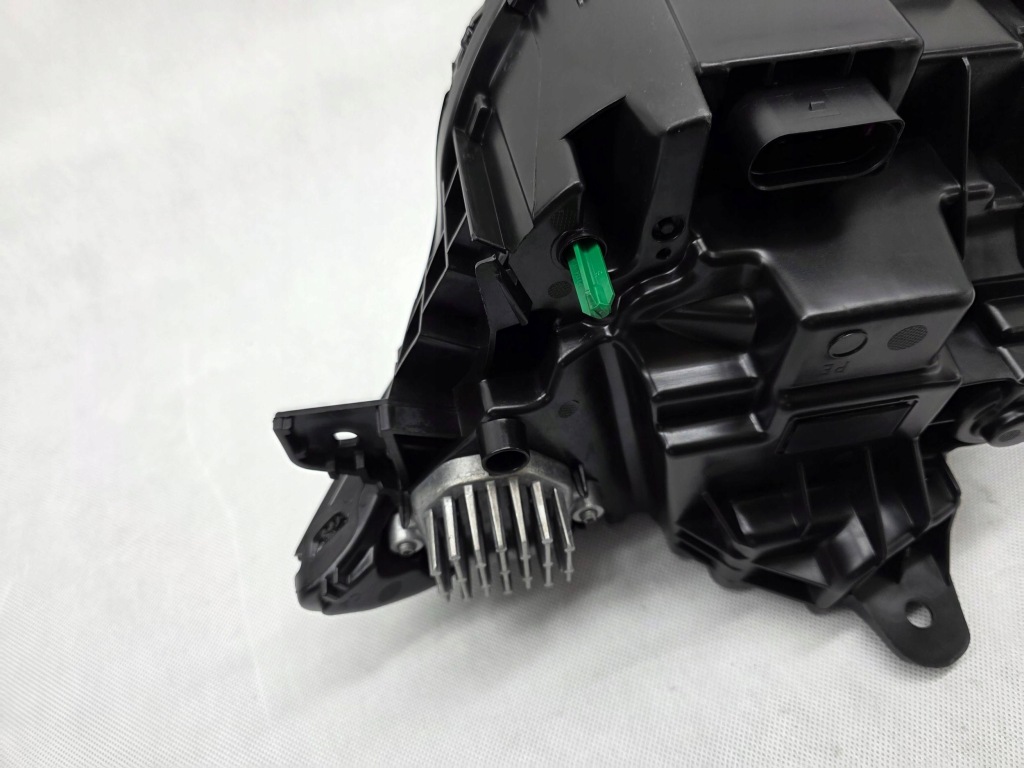 Volvo xc90 2 2 рестайлинг  фара правый  передняя перед full led европа 32342483 Оригинал