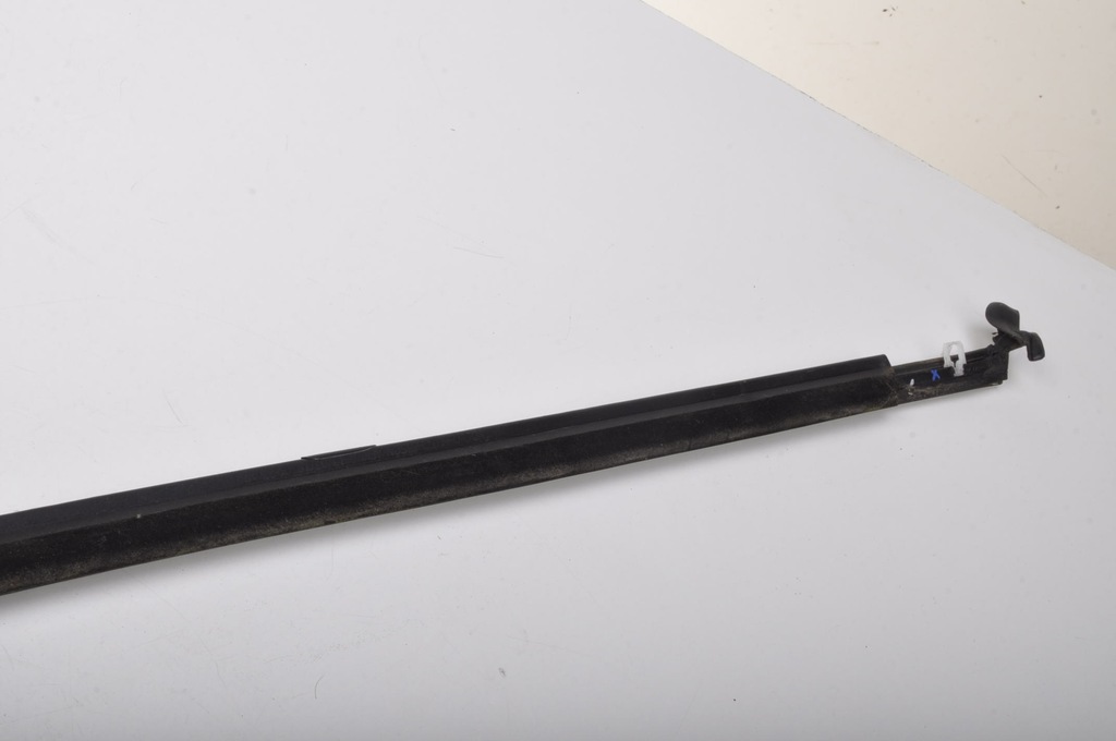 фото №11, S60 v60 ii молдинг скло підвіконна передня права