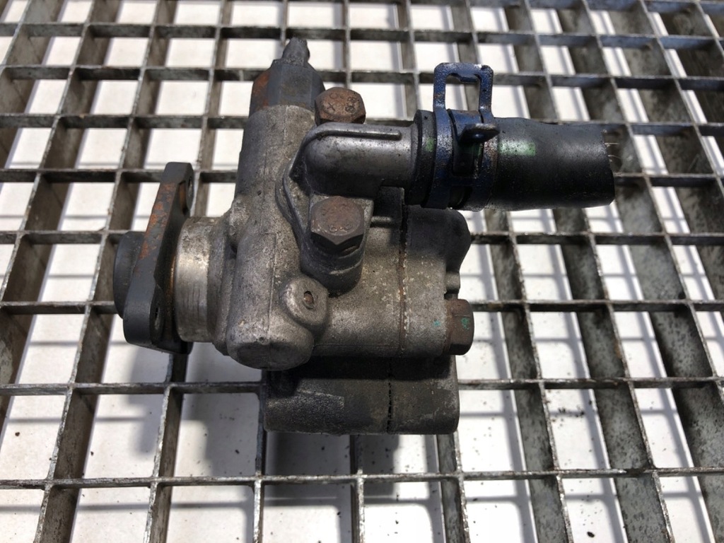 фото №1, Насос усилителя renault master ii 2.5 120km усилитель