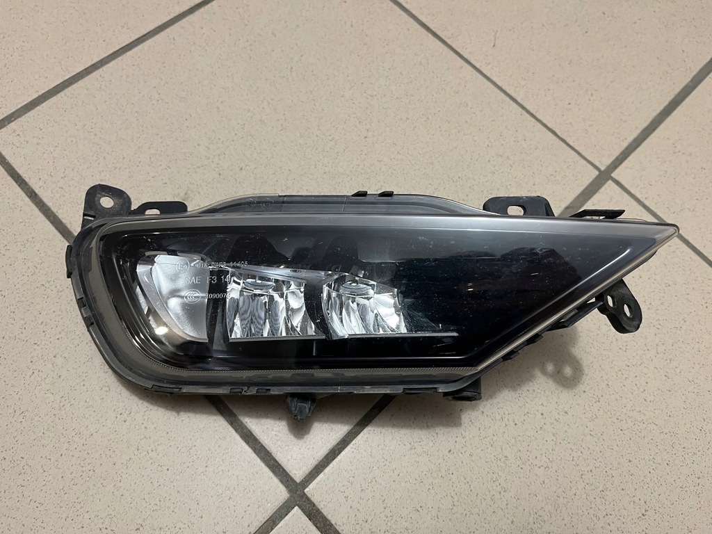 фото №1, Volvo xc60 ii xc90 v90 led лампа протитуманна фара перед правий