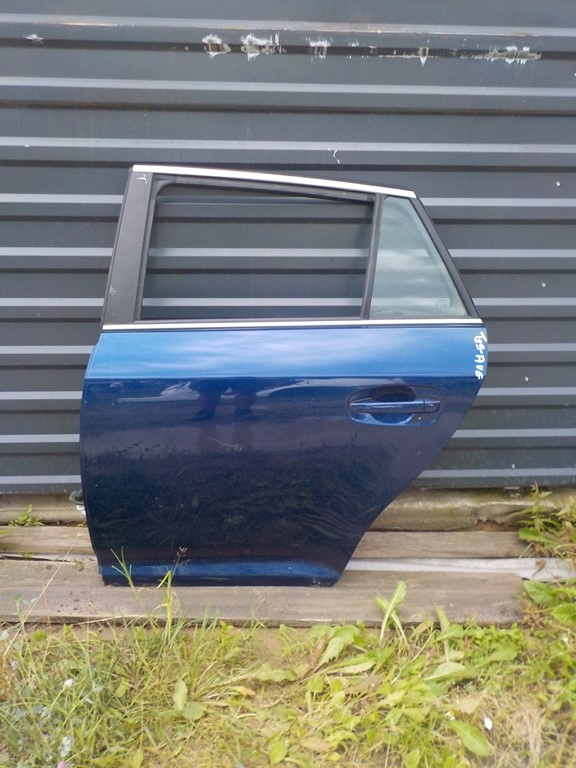 фото №1, Двері лівий задня toyota avensis t29 kombi