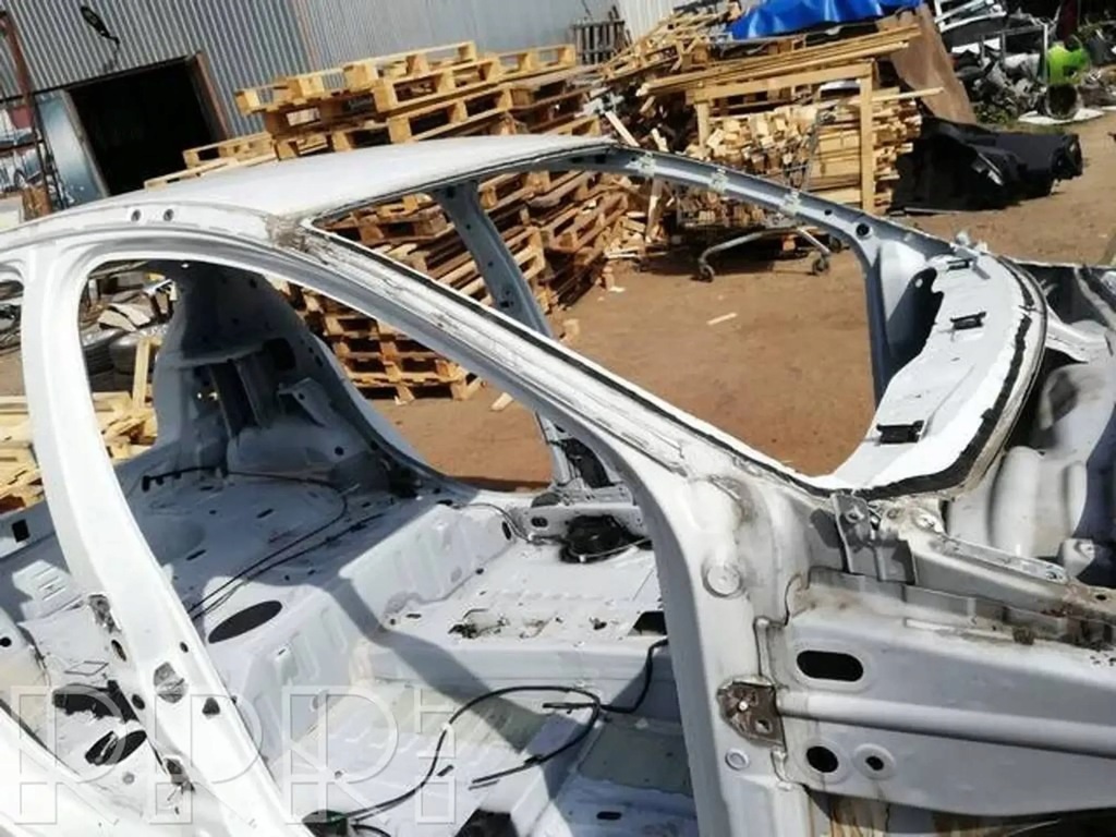 фото №1, Блок двигателя крышный правый dacia sandero ii logan