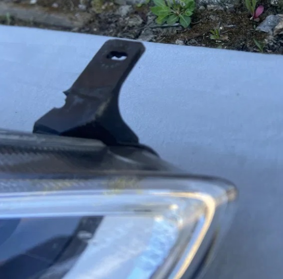 фото №6, Лампа фара перед права fiesta mk.8 комплектна prztwornica