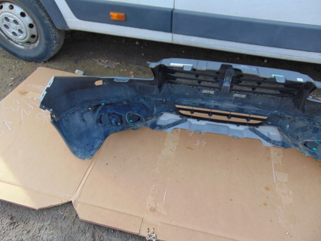 Бампер перед передній suzuki sx4 s-cross під  омивачі ксенон 71711-61m Зі Шроту