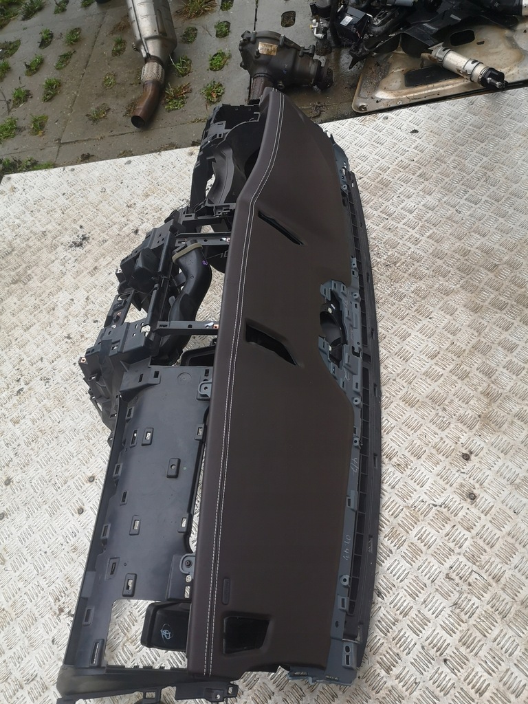 фото №5, Ford ranger 3 консоль оригинал коричневая кожа