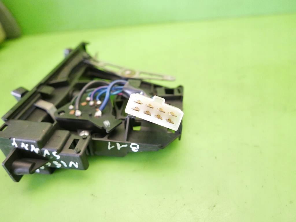 фото №8, Панель управление вентиляция nissan sunny b11 82-86