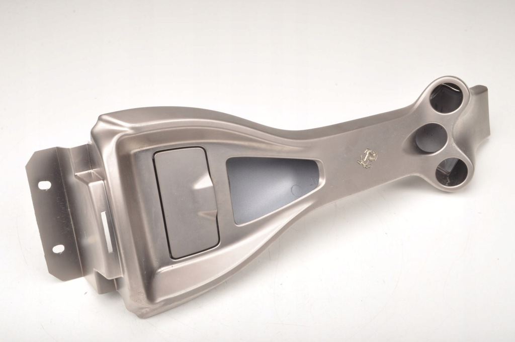 фото №1, Ferrari california панель середній 2009r