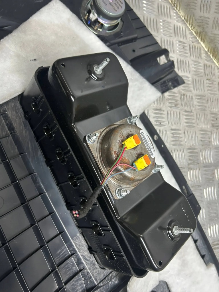 Панель приладів панель  подушка безпеки ремені fiat freemont europa комплект Оригінал