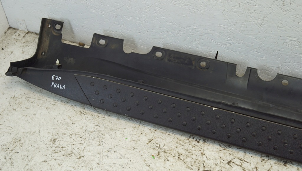 фото №9, Порог молдинг порог правая bmw x5 e70