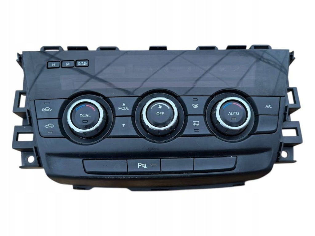 фото №1, Панель кондиционера mazda 6 k4000