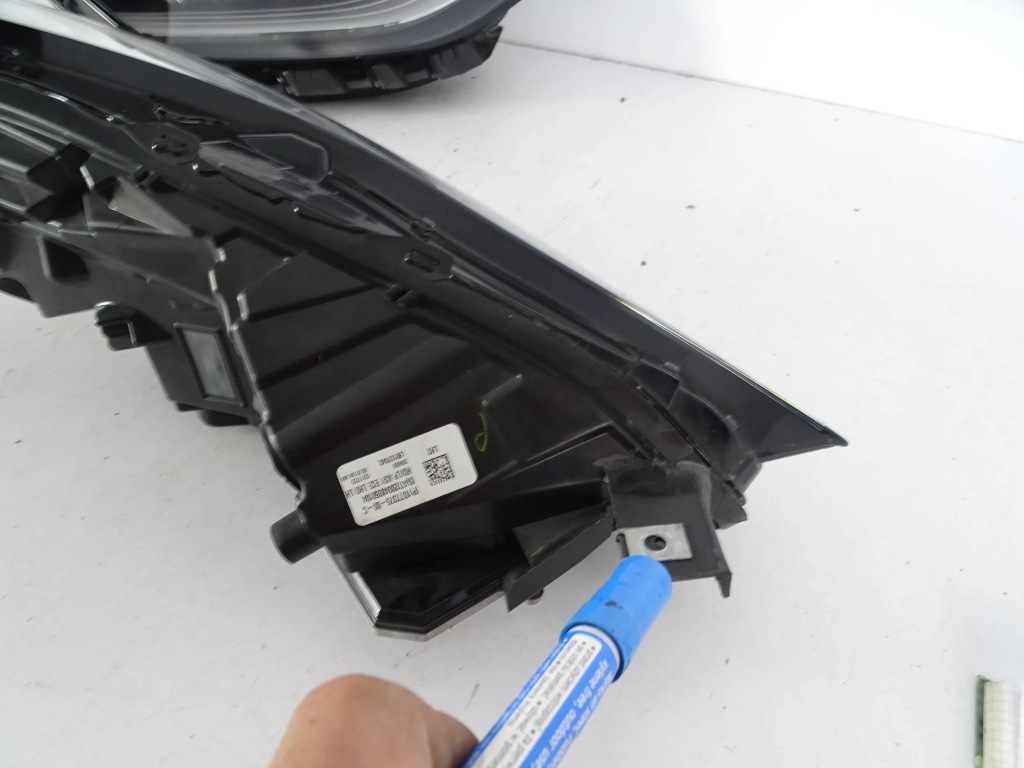 Фара перед передняя левая tesla 3 full led Недорого