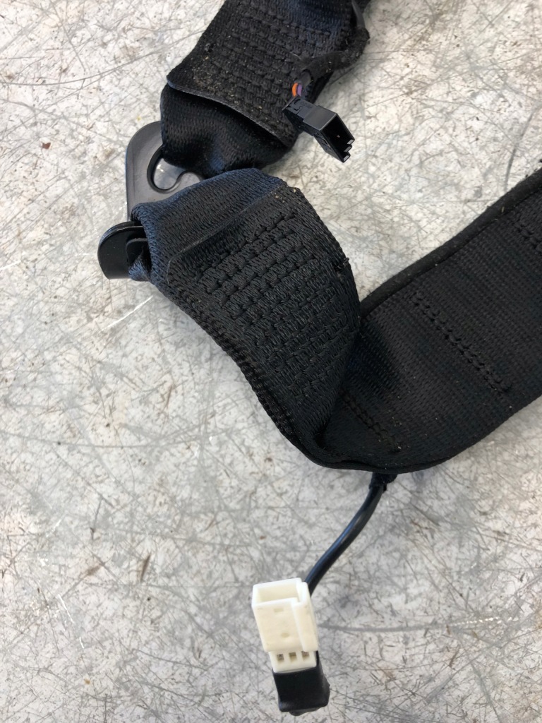 фото №3, Кліпса поперечина задня bmw f20 7355471