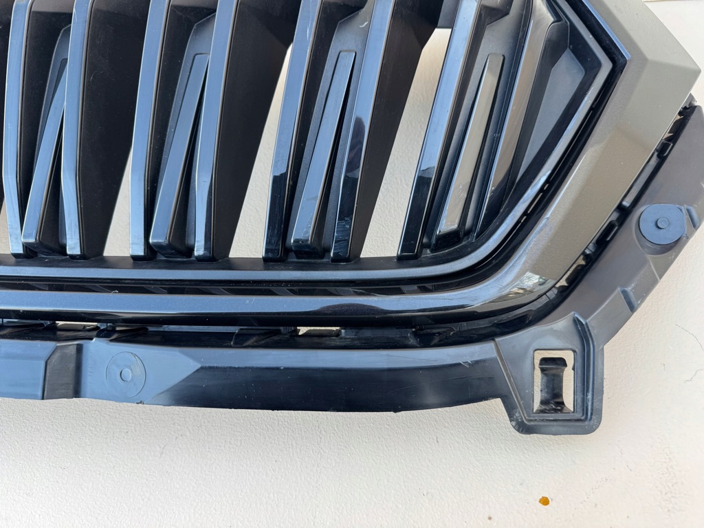 фото №15, Skoda karoq 17r- решітка радіатора решітка радіатора радіатора перед 57a853653