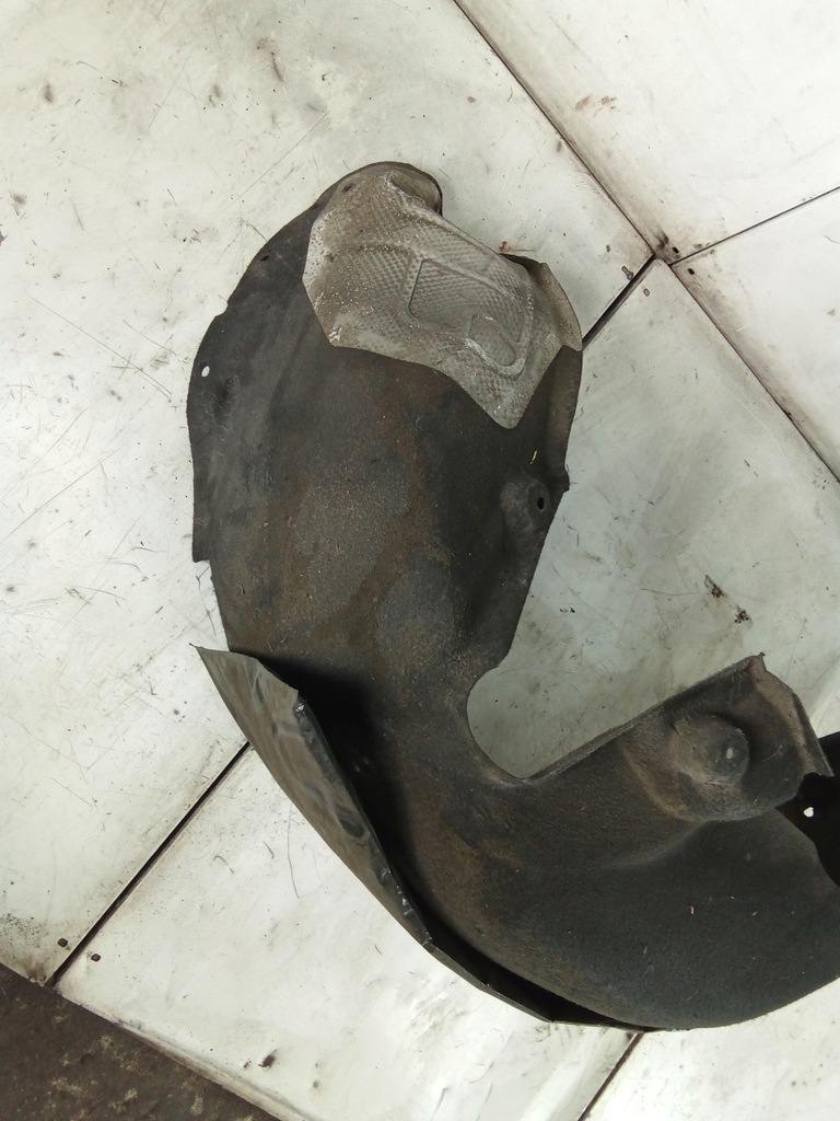 фото №3, L17 подкрылок правый задняя mercedes w207 cabrio