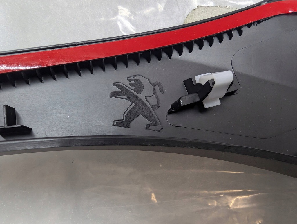 фото №8, Peugeot 2008 i правая молдинг крыла заднего задняя 9817491777 nowa оригинал