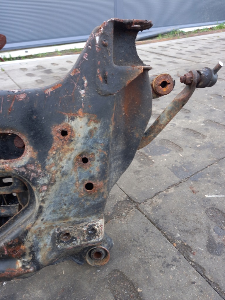 фото №7, Подрамник подрамник подрамник передний xtrail t30 2.0 benz. 4x4 zdrowy do установка