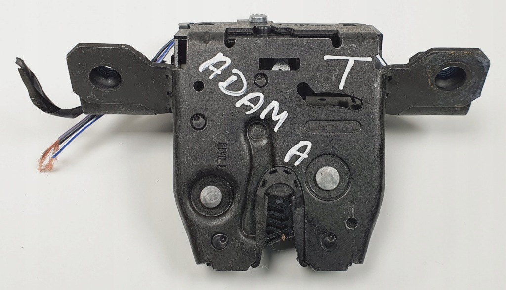 Замок крышки задний  opel adam 13524683 Цена