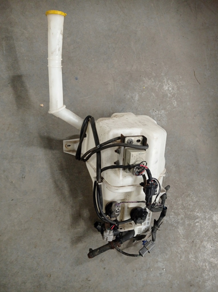 Купить Mazda 6 gh бак жидкость омывателя ксенон 08-12