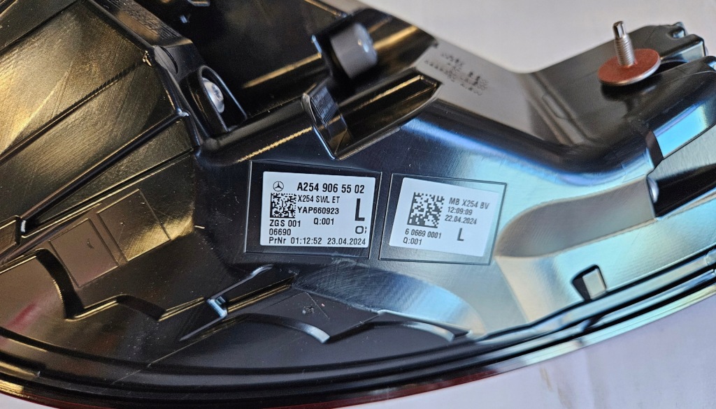 фото №4, Лампа левый задняя наружная mercedes glc x254