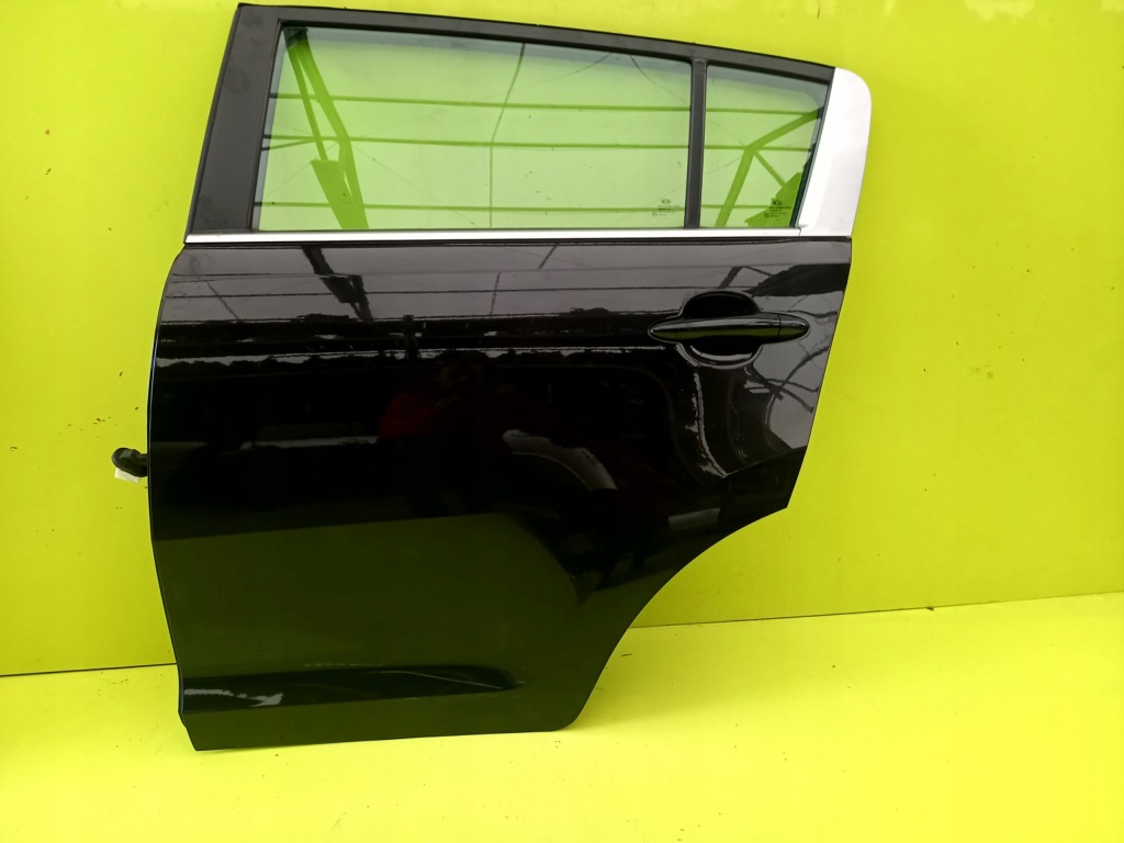 фото №1, Дверь lt левый задняя лак 1k kia sportage iii 12r