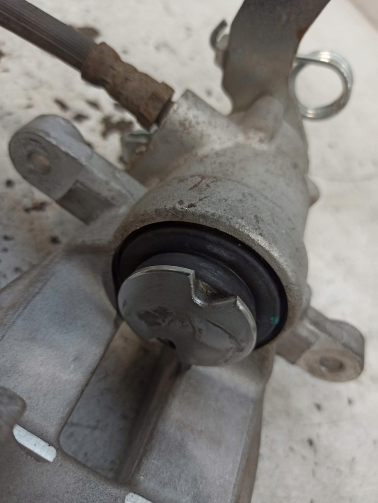 фото №11, Fiat stilo kombi супорт гальма правий задня profipower 4b2104r