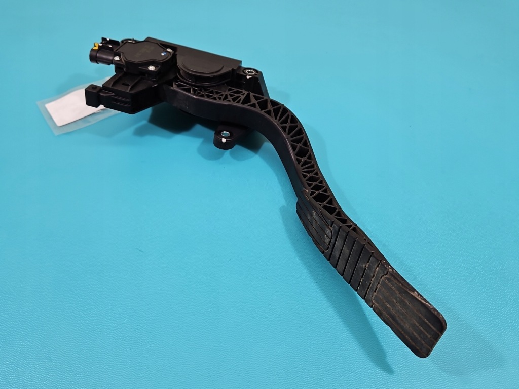 фото №1, Педаль газа потенциометр chevrolet captiva 96625893 2.0 vcdi