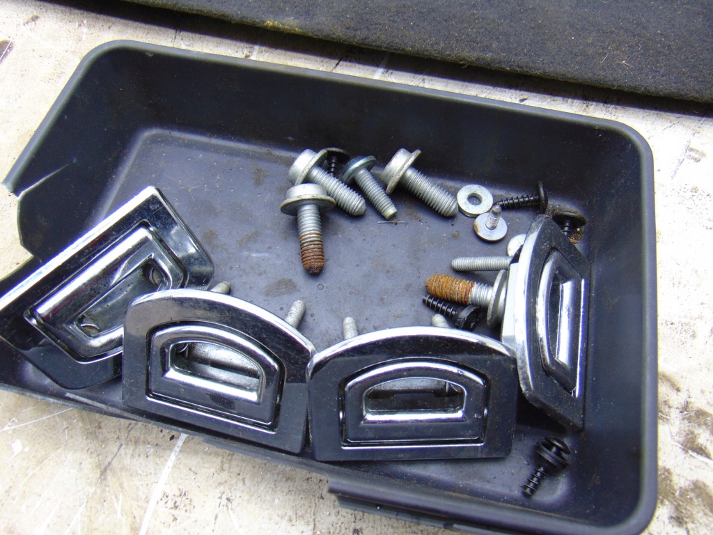 Заднее сиденье обшивки сиденья задняя 3 ряд iii trzeci ряд audi q7 4l кожа Оригинал