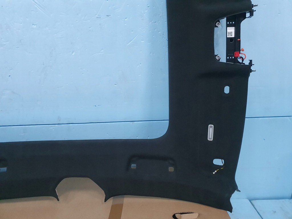 фото №4, Потолок потолок porsche taycan 9j1 оригинальная