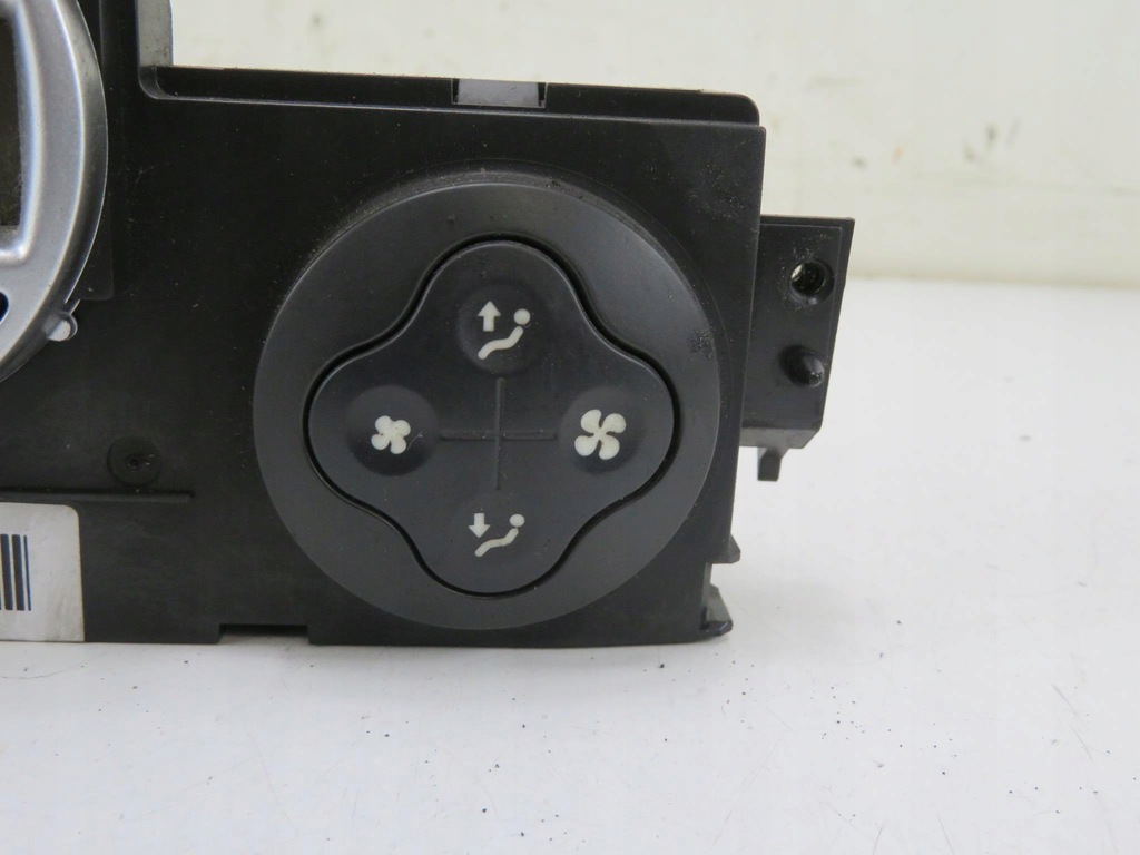 фото №4, Панель обдув з ac renault scenic ii 8200344842