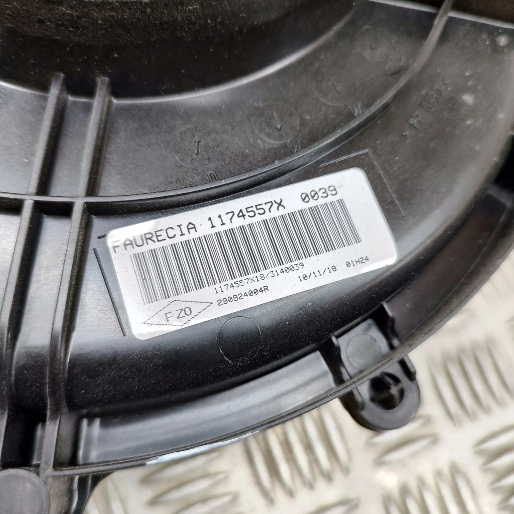 фото №7, Renault zoe 2018 другое оборудование электрический