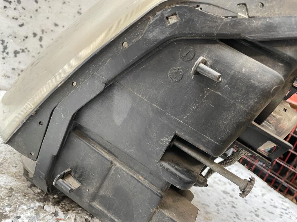 фото №7, Лампа передняя левая vel satis 820014357e