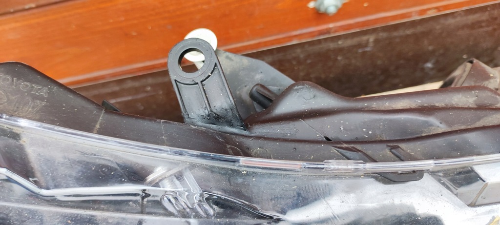 фото №7, Лампа перед toyota corolla e16