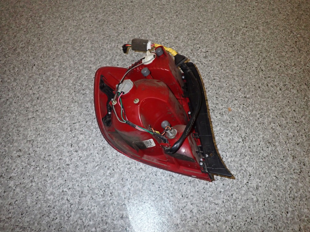 фото №6, Hyundai accent 03-05 лампа задняя левая europa