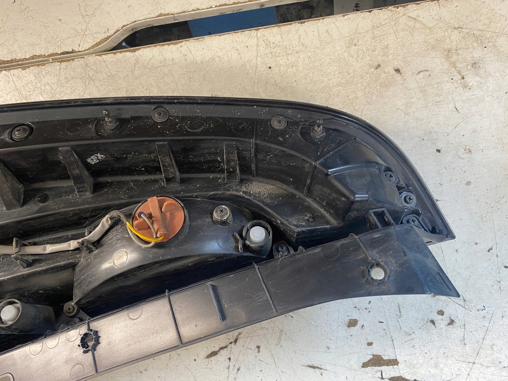 фото №9, Kia soul ev 14- лампа правий задня