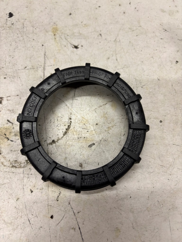 фото №1, Гайка насоса топлива peugeot 306 saxo 145220 oe!